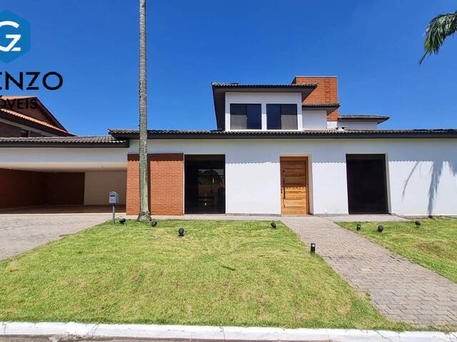 #2012 - Casa para Venda em Santana de Parnaíba - SP - 1