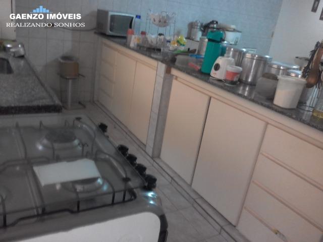 Sobrado à venda com 3 quartos, 240m² - Foto 14