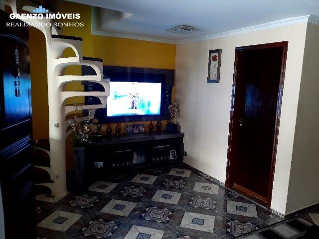 Casa à venda com 3 quartos, 170m² - Foto 2