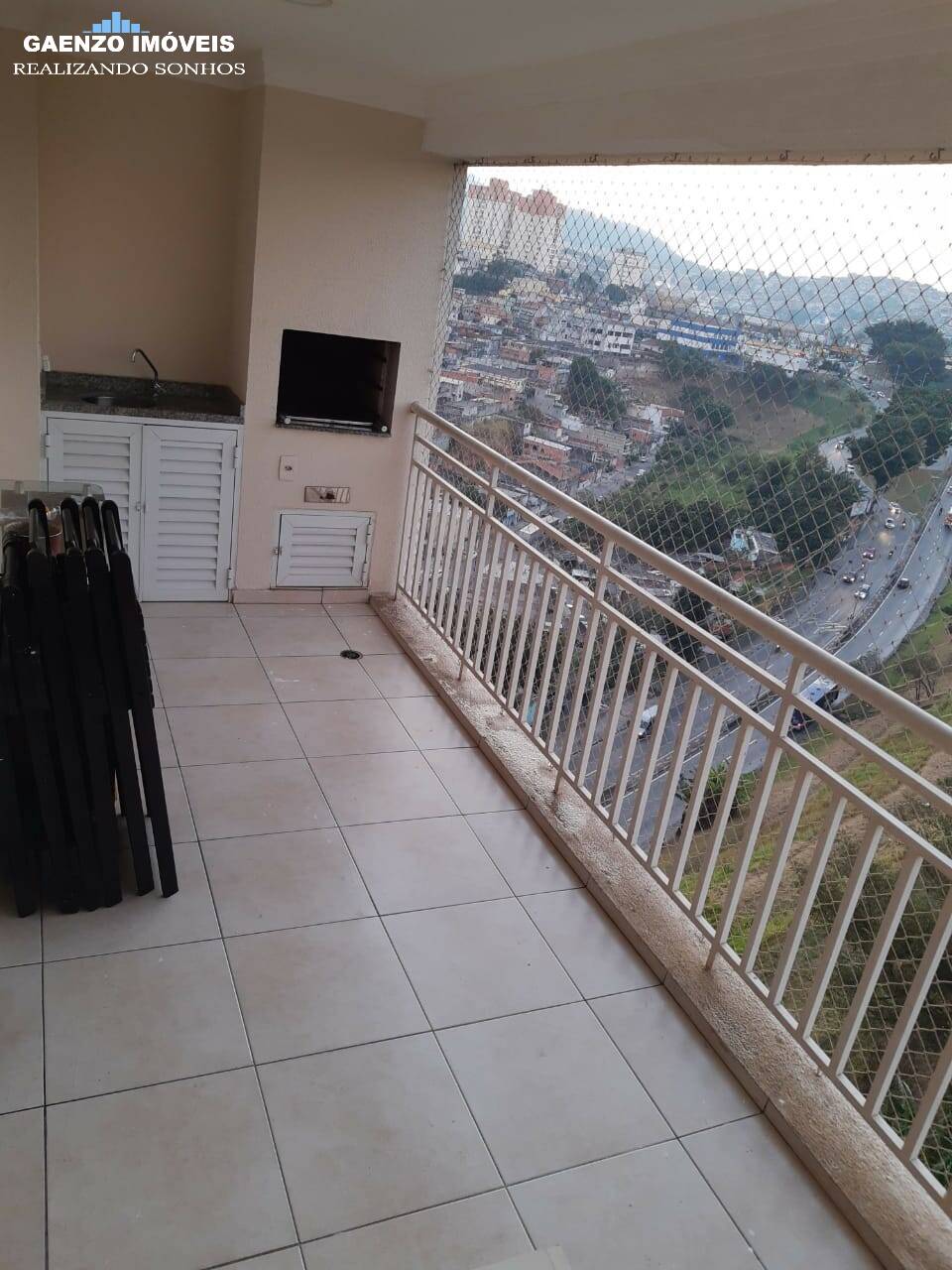 Apartamento à venda com 3 quartos, 105m² - Foto 1