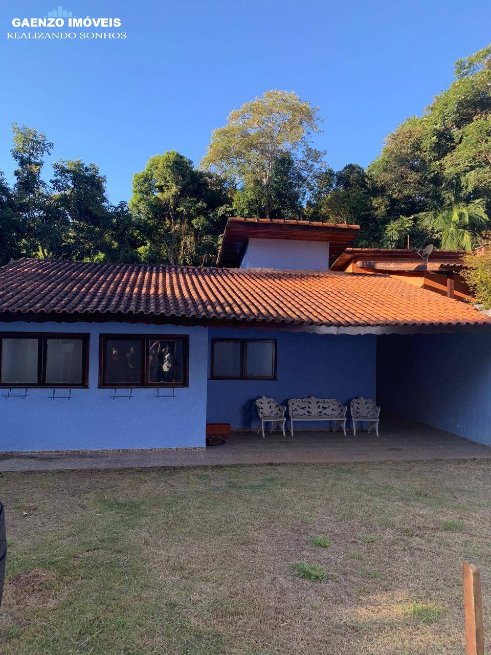 Casa à venda com 4 quartos, 450m² - Foto 1