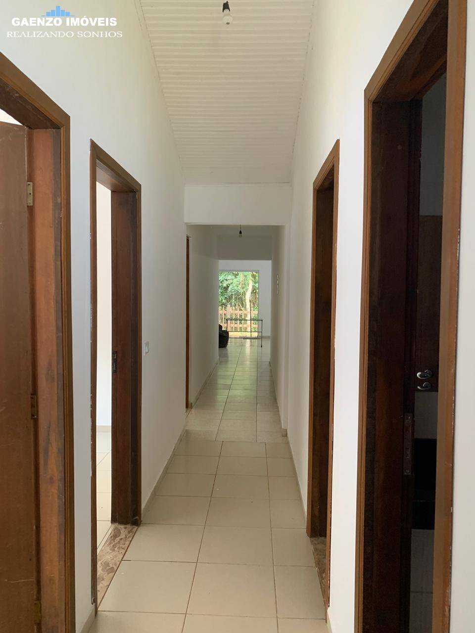 Casa à venda com 4 quartos, 450m² - Foto 8