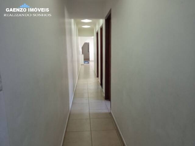 Casa à venda com 3 quartos, 130m² - Foto 9