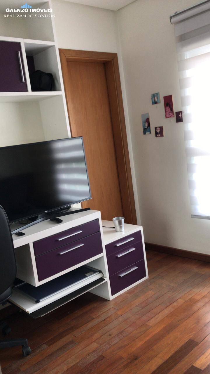 Apartamento à venda com 3 quartos, 156m² - Foto 17