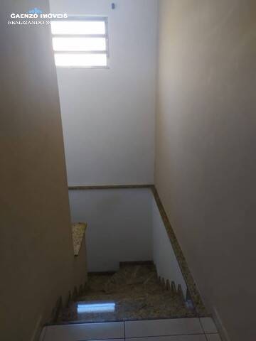 Casa à venda com 3 quartos, 198m² - Foto 5