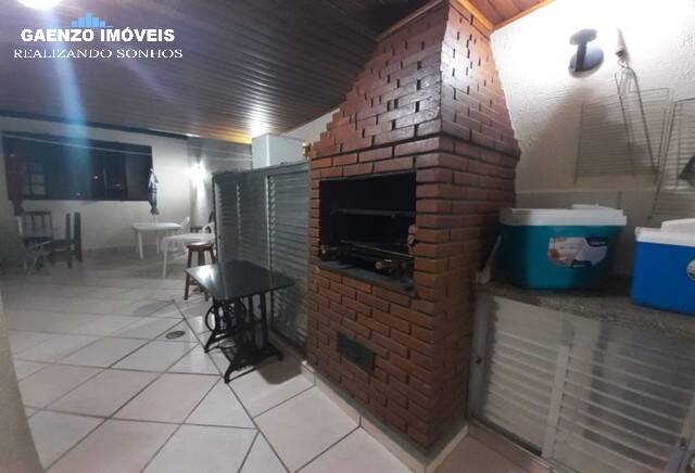 Apartamento à venda com 3 quartos, 118m² - Foto 2