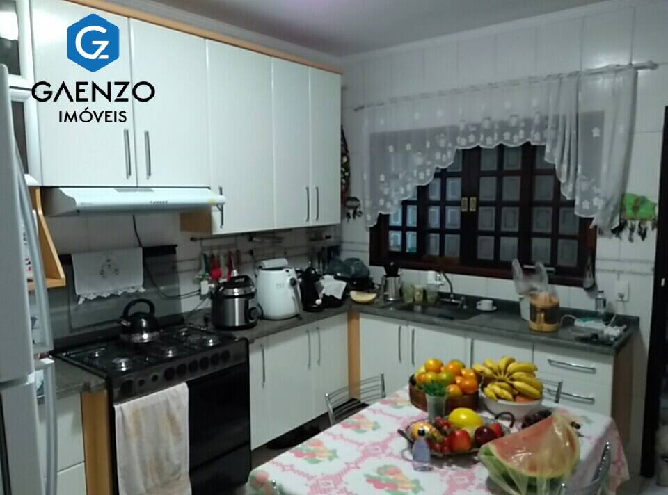 Casa à venda com 3 quartos, 140m² - Foto 15