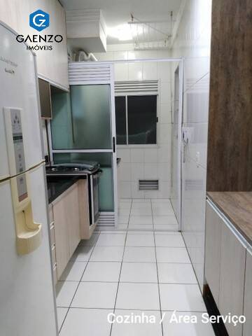 Apartamento à venda com 3 quartos, 75m² - Foto 4