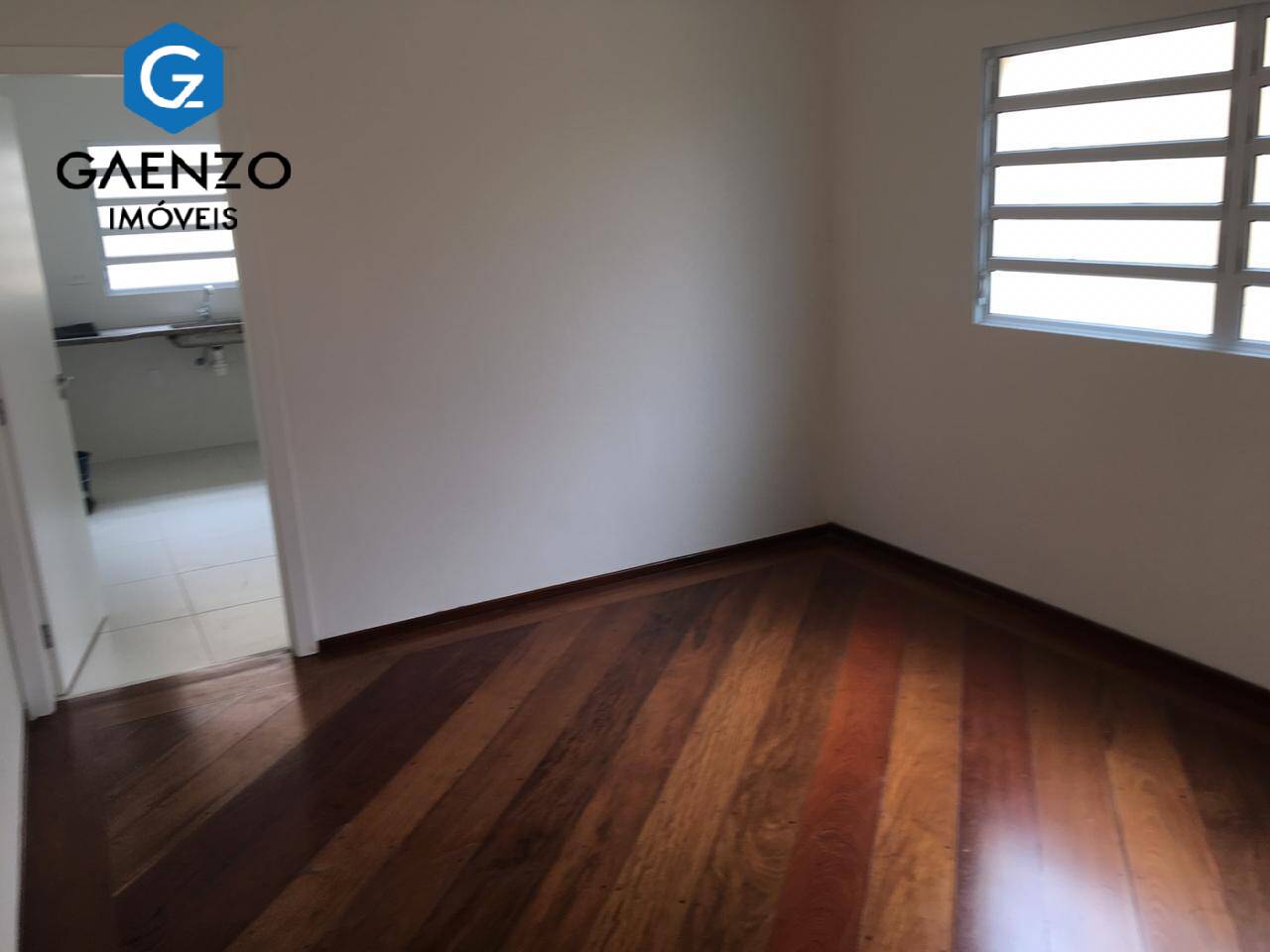 Casa à venda com 3 quartos, 100m² - Foto 23