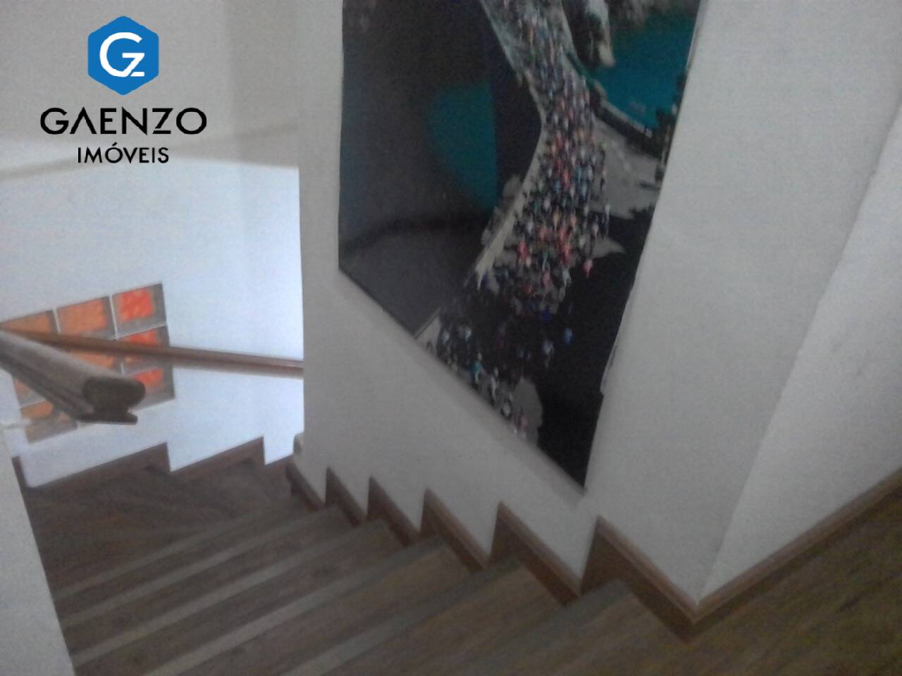 Casa à venda com 3 quartos, 242m² - Foto 10