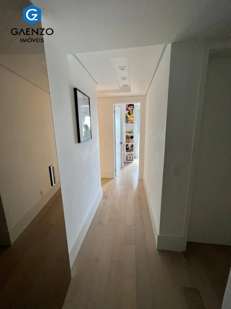 Apartamento à venda com 4 quartos, 157m² - Foto 23