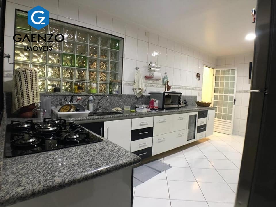 Sobrado à venda com 5 quartos, 247m² - Foto 8