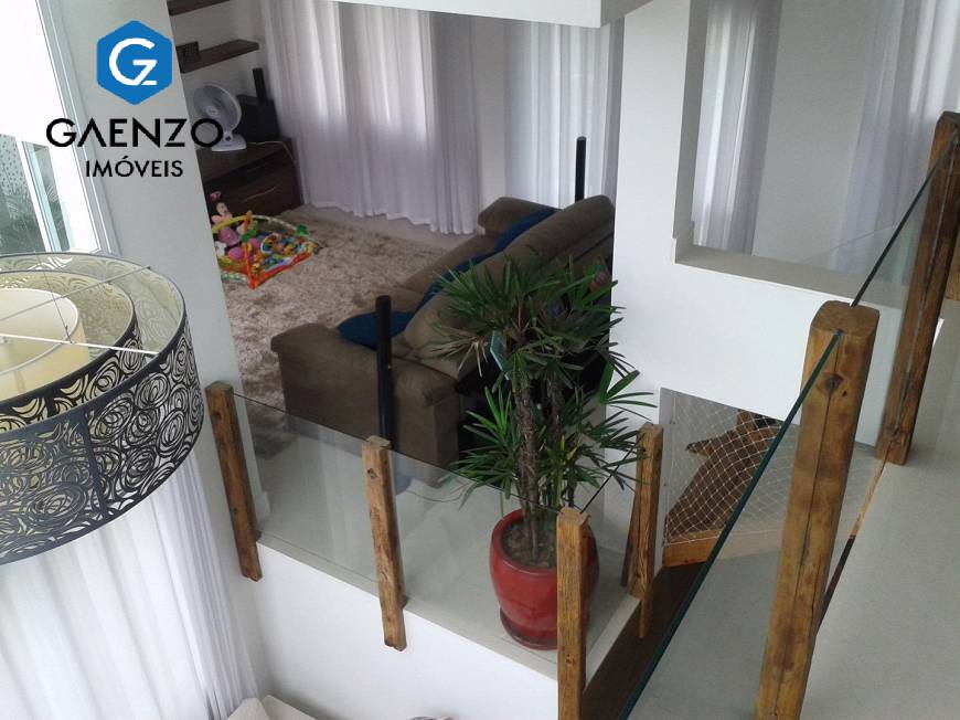 Casa de Condomínio à venda com 3 quartos, 375m² - Foto 24