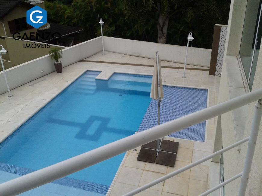 Casa de Condomínio à venda com 3 quartos, 375m² - Foto 34