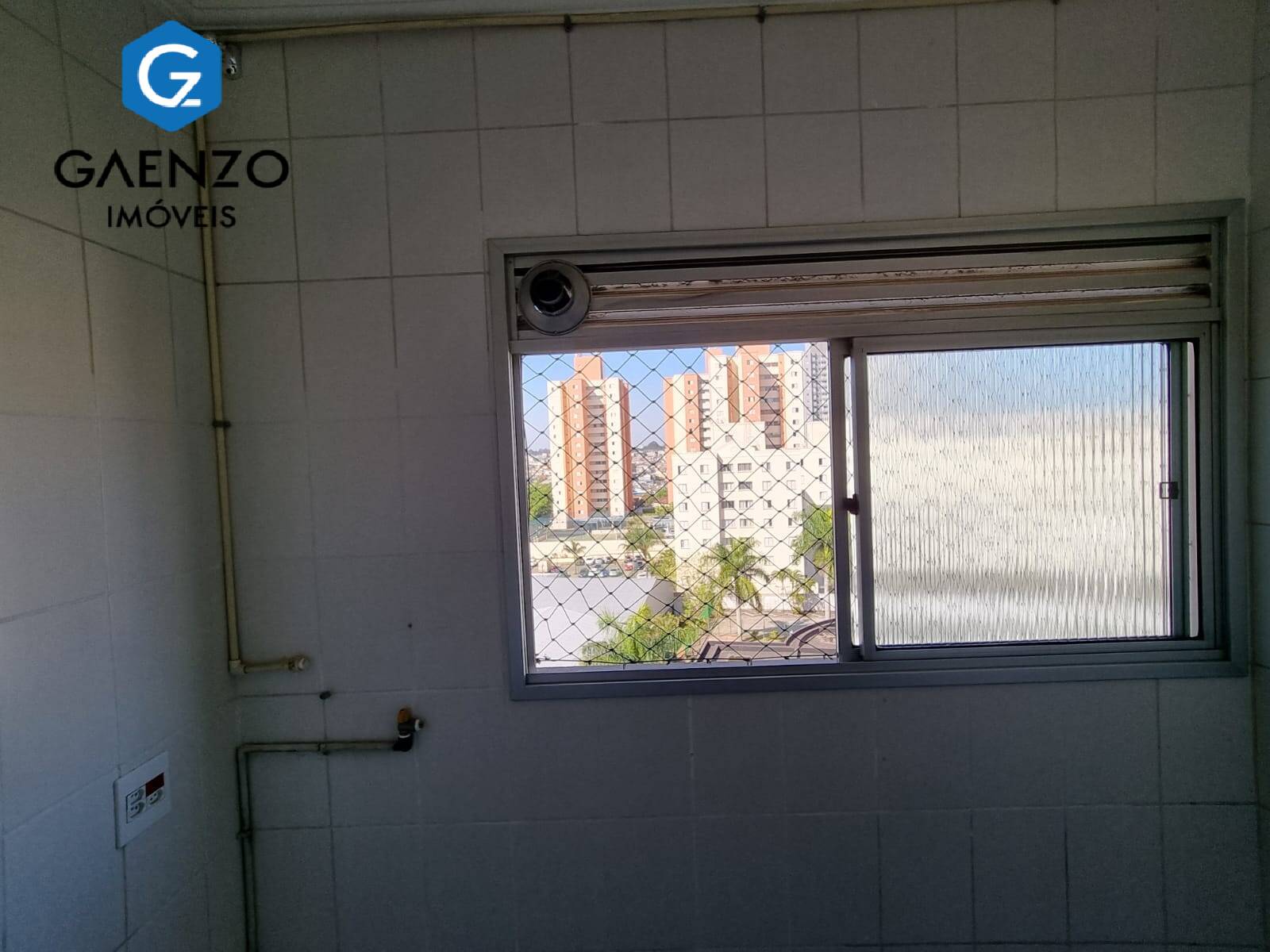 Apartamento à venda com 3 quartos, 71m² - Foto 4