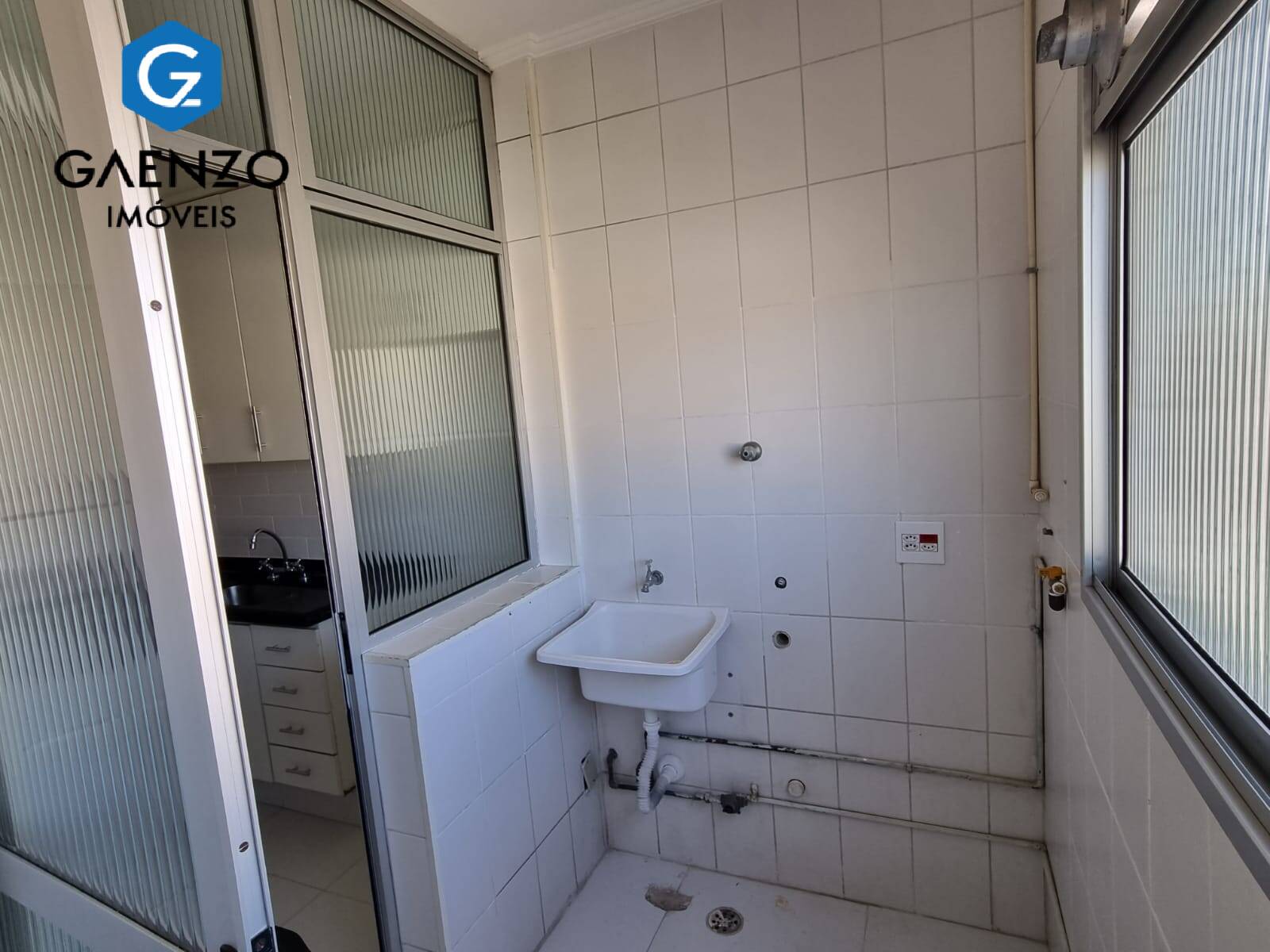 Apartamento à venda com 3 quartos, 71m² - Foto 27