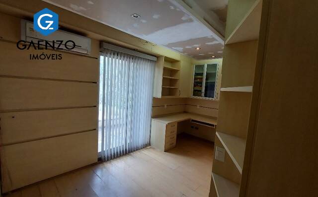 Casa de Condomínio à venda com 4 quartos, 283m² - Foto 11