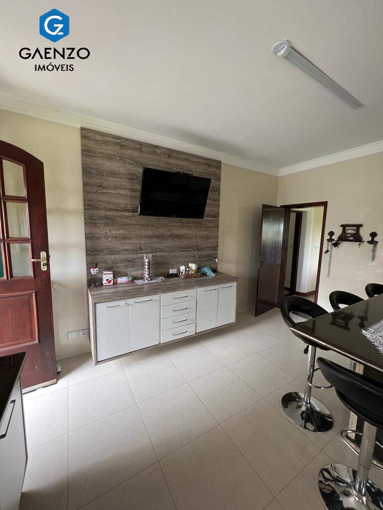 Fazenda à venda com 3 quartos, 7500m² - Foto 3