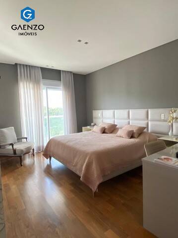 Apartamento à venda com 4 quartos, 284m² - Foto 17