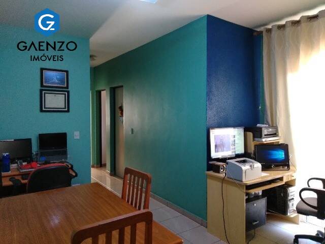 Apartamento à venda com 3 quartos, 67m² - Foto 1