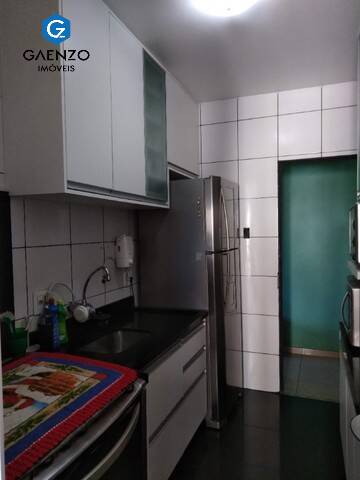 Apartamento à venda com 3 quartos, 67m² - Foto 4