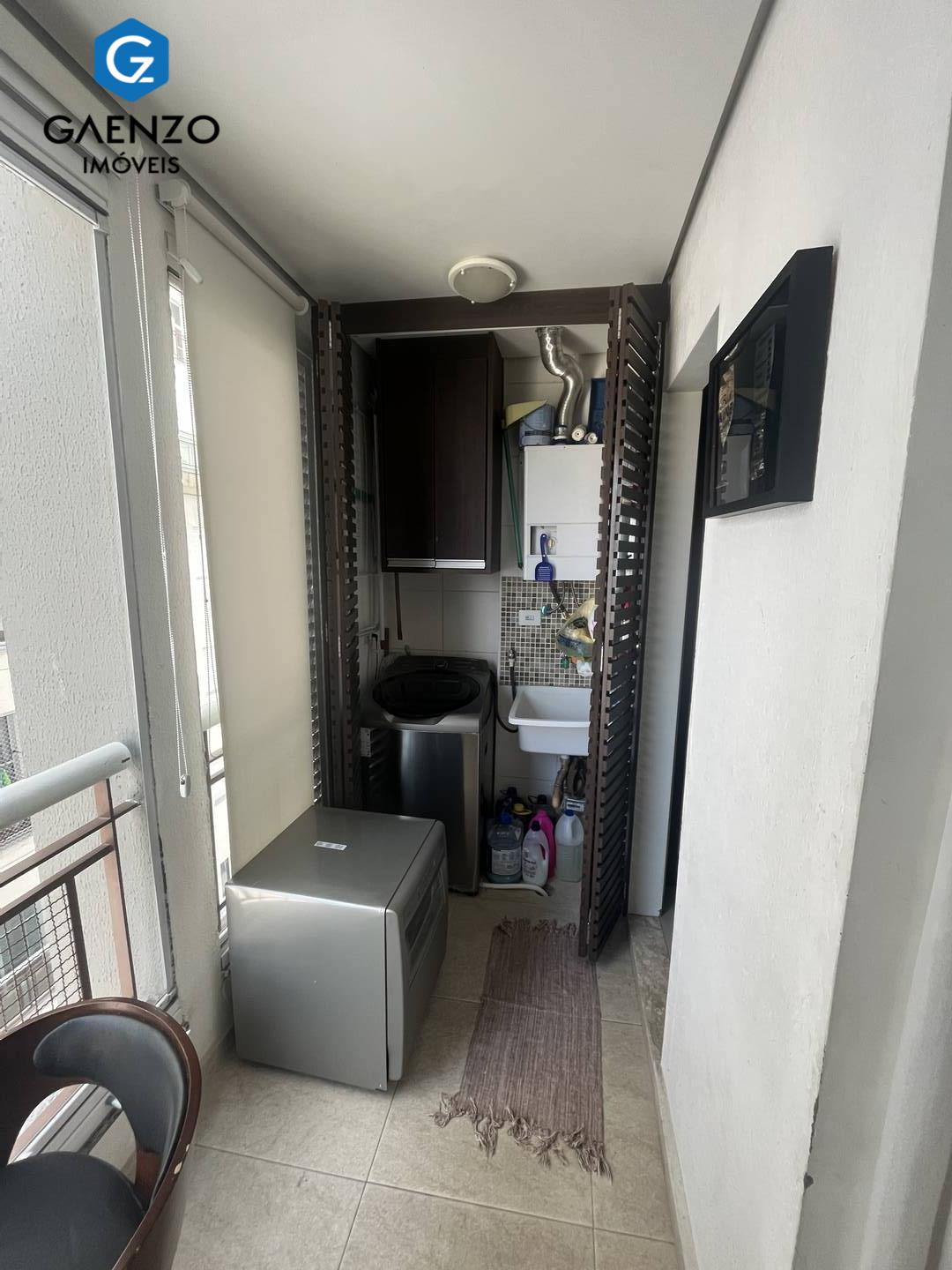 Apartamento à venda com 2 quartos, 60m² - Foto 14