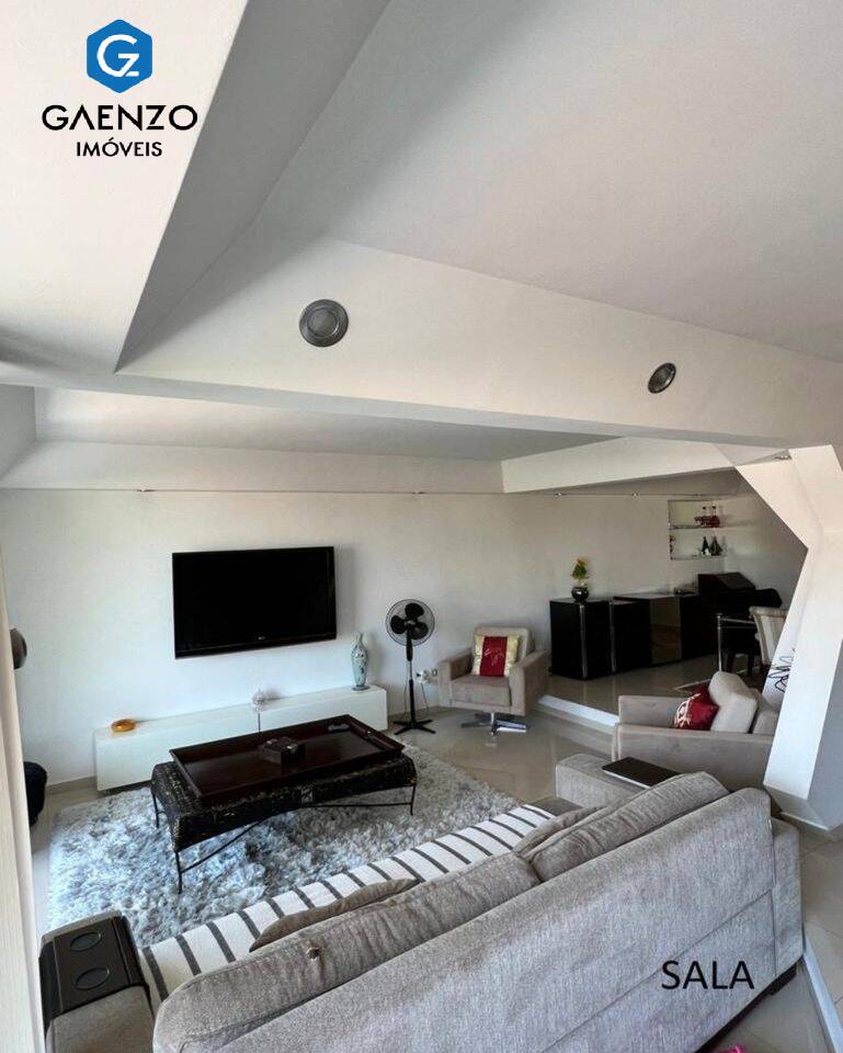 Casa de Condomínio à venda com 4 quartos, 343m² - Foto 10