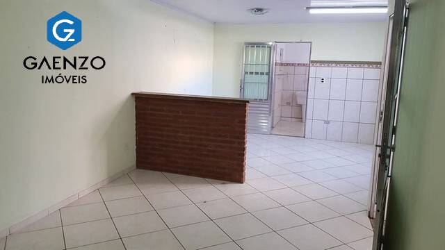 Sobrado à venda com 2 quartos, 250m² - Foto 4