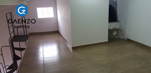 Sobrado à venda com 2 quartos, 250m² - Foto 12