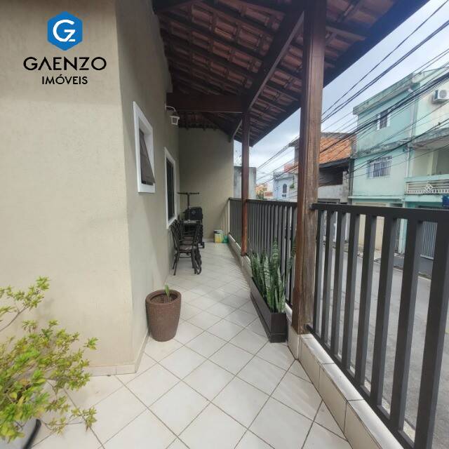 Casa à venda com 3 quartos, 170m² - Foto 5