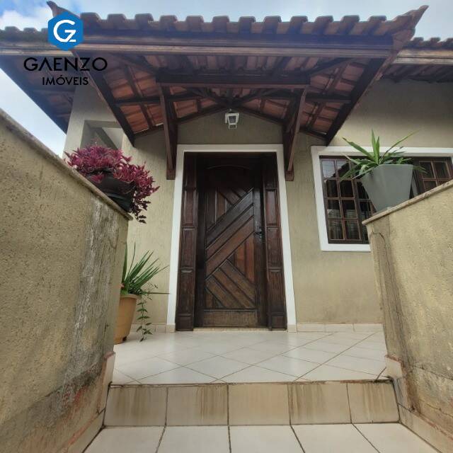 Casa à venda com 3 quartos, 170m² - Foto 8