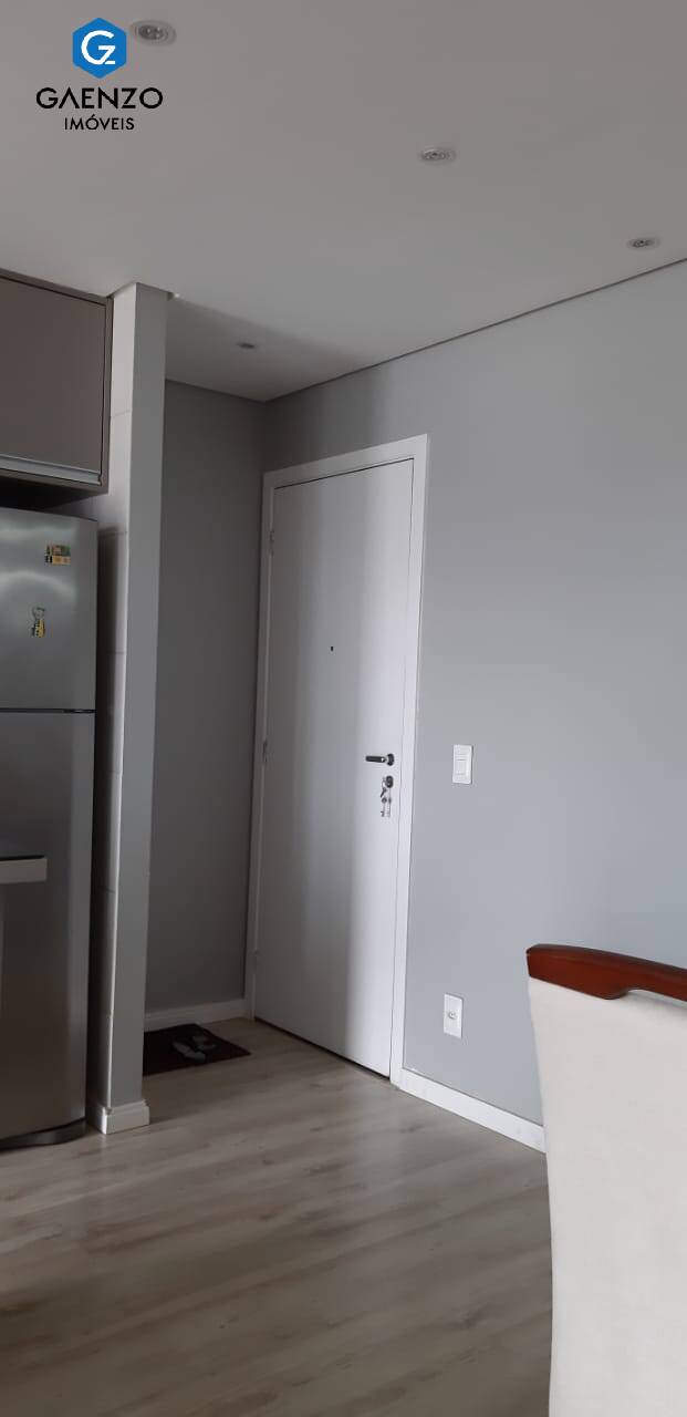 Apartamento à venda com 2 quartos, 50m² - Foto 31