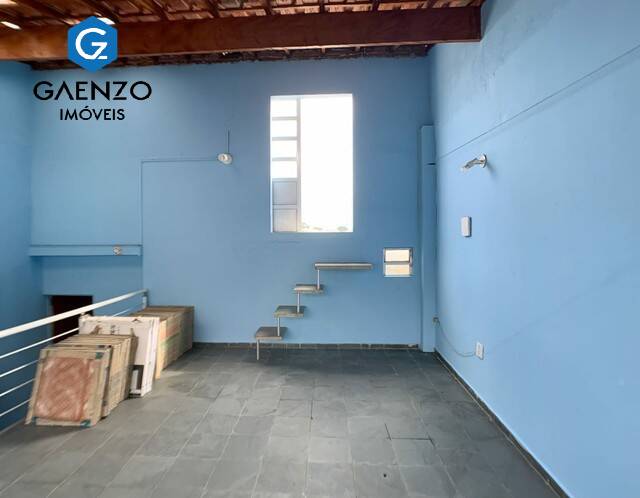 Casa à venda com 3 quartos, 217m² - Foto 15