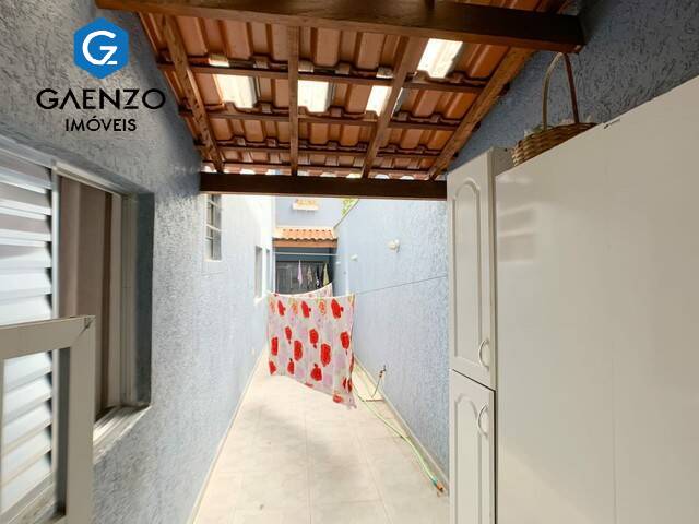 Casa à venda com 3 quartos, 217m² - Foto 14