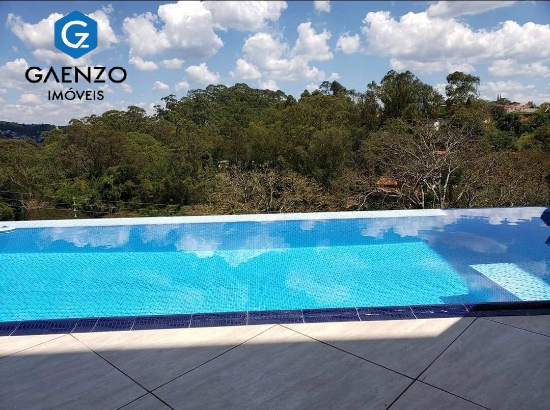 Casa de Condomínio à venda com 3 quartos, 377m² - Foto 4