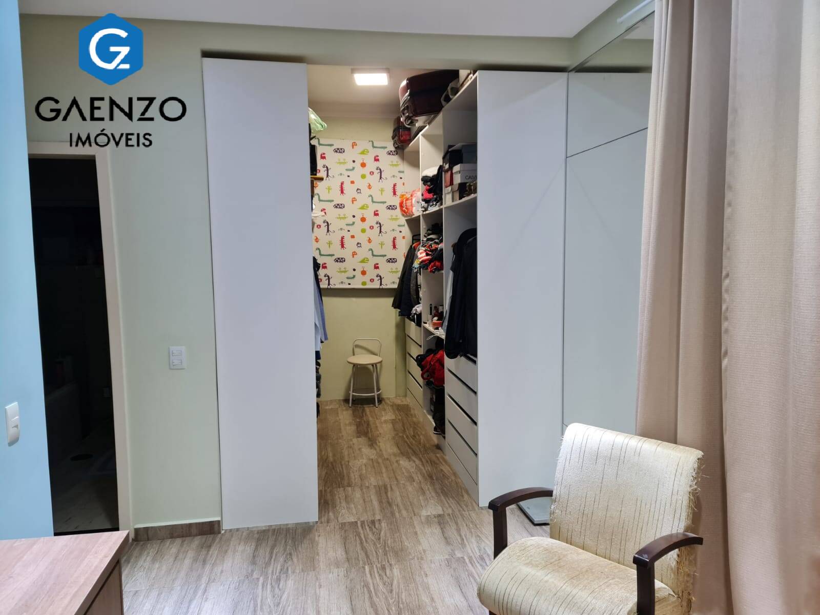 Casa de Condomínio à venda com 3 quartos, 377m² - Foto 6