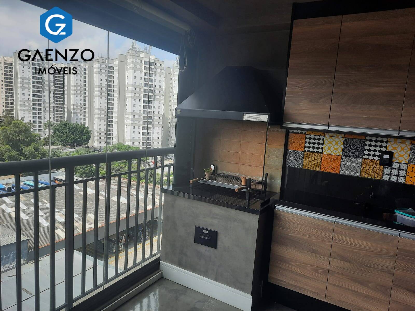 Apartamento à venda com 3 quartos, 78m² - Foto 1