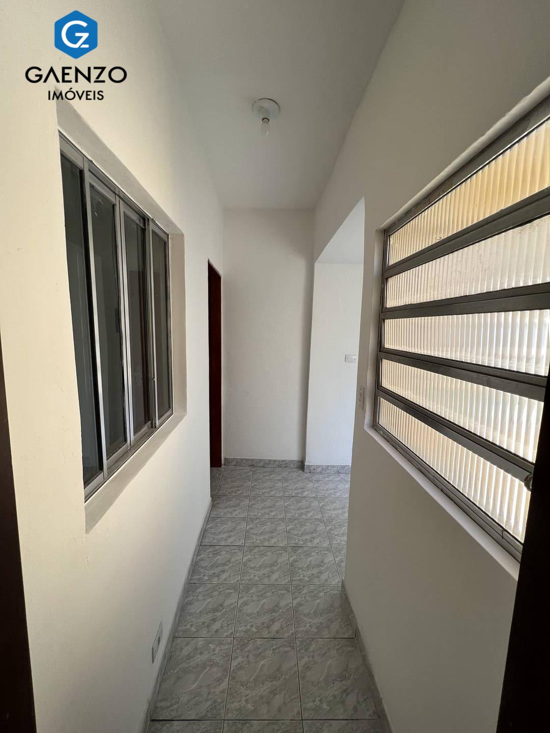 Casa à venda com 3 quartos, 260m² - Foto 9