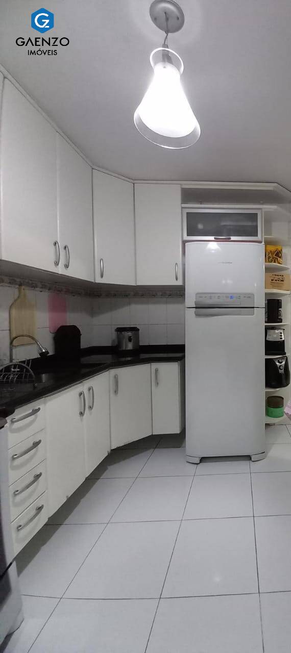 Sobrado à venda com 3 quartos, 170m² - Foto 17