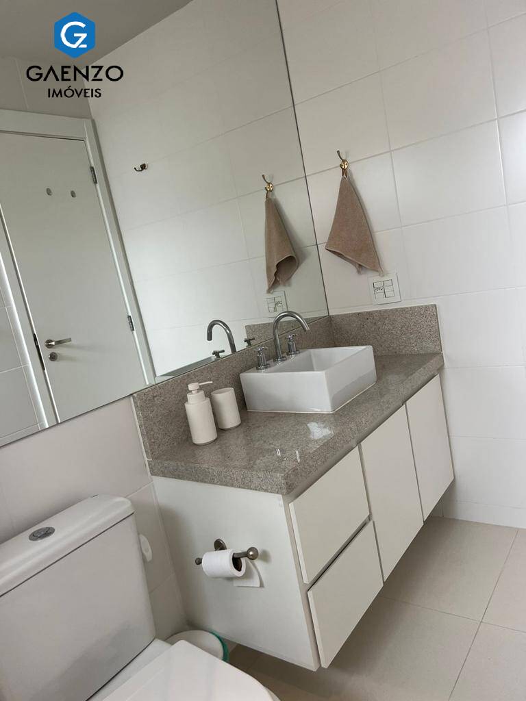 Apartamento à venda com 2 quartos, 82m² - Foto 9