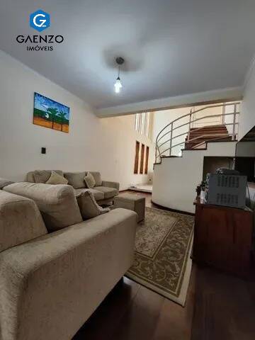 Casa de Condomínio à venda com 4 quartos, 300m² - Foto 3