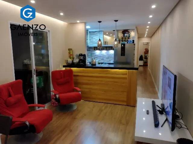 Apartamento à venda com 3 quartos, 78m² - Foto 1