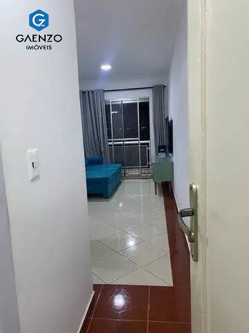 Apartamento à venda com 2 quartos, 63m² - Foto 2