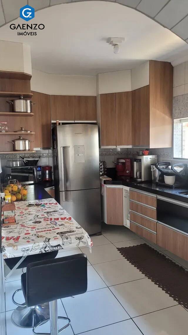 Sobrado à venda com 3 quartos, 160m² - Foto 10