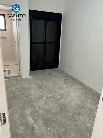 Apartamento à venda com 3 quartos, 115m² - Foto 12