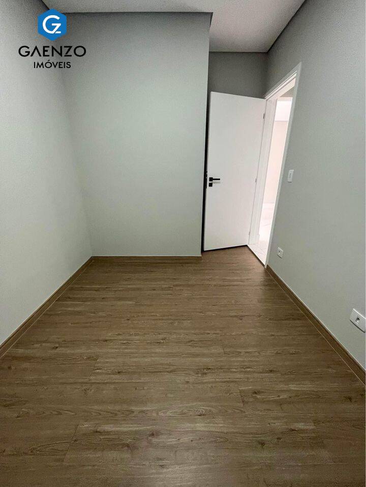 Casa de Condomínio à venda com 3 quartos, 206m² - Foto 11