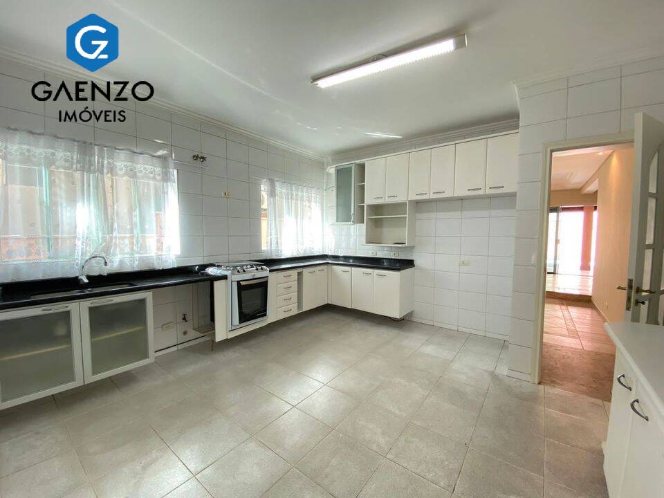 Casa de Condomínio à venda com 4 quartos, 298m² - Foto 14