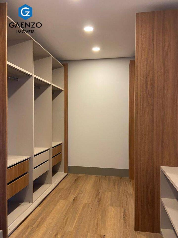 Casa de Condomínio à venda com 4 quartos, 360m² - Foto 20