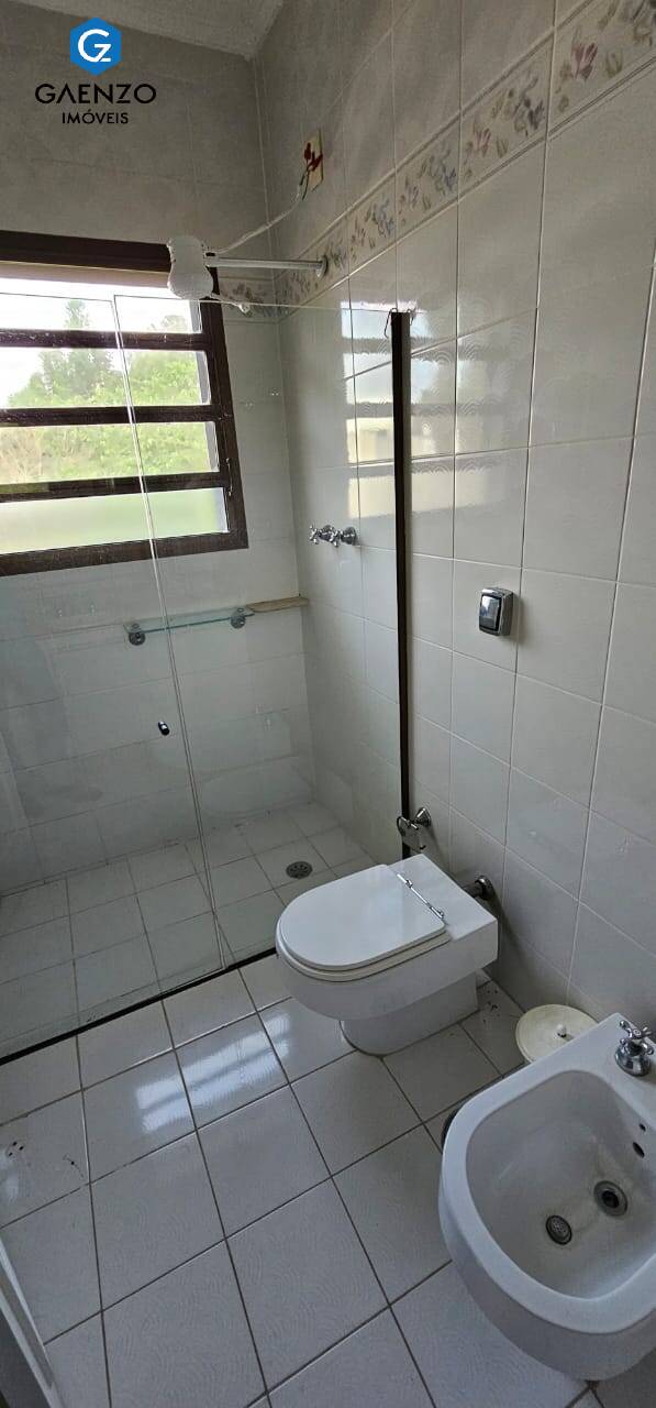 Casa de Condomínio à venda com 4 quartos, 350m² - Foto 6