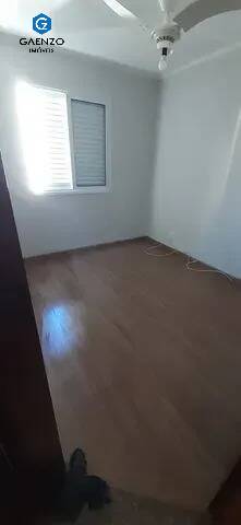 Apartamento à venda com 2 quartos, 54m² - Foto 12